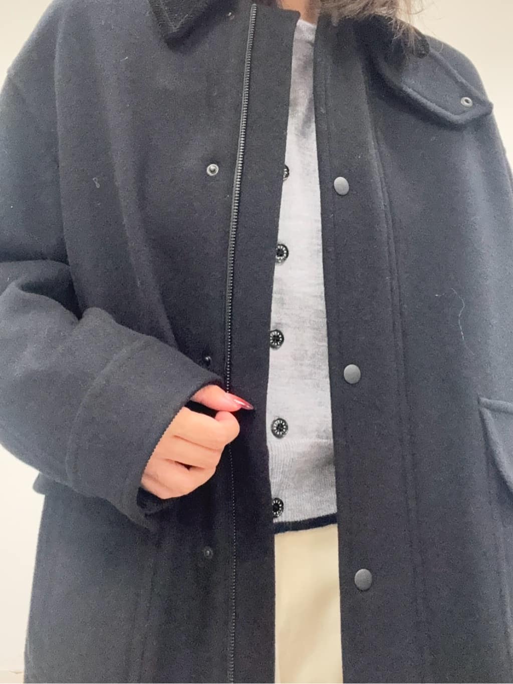 BUNさんの「DRESSTERIOR｜ソフト別珍イージーパンツ」を使ったコーディネート