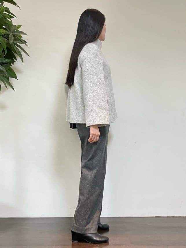 カレンさんの「UNTITLED｜【エレガント／ミディアウター】ミックスヘリンボンコート」を使ったコーディネート