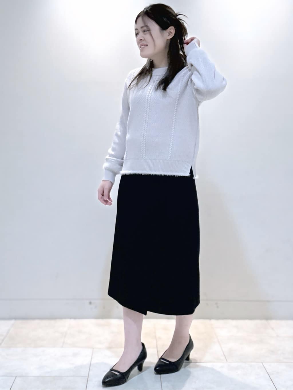 S&auml;K&iuml;さんの「Reflect｜【ほんのりラメ感◎】ケーブル柄ニット」を使ったコーディネート