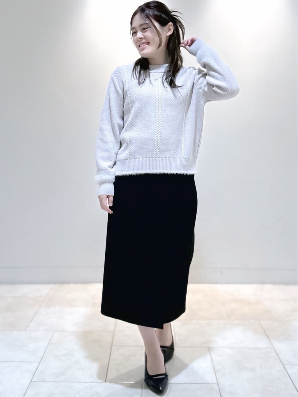S&auml;K&iuml;さんの「Reflect｜【ほんのりラメ感◎】ケーブル柄ニット」を使ったコーディネート
