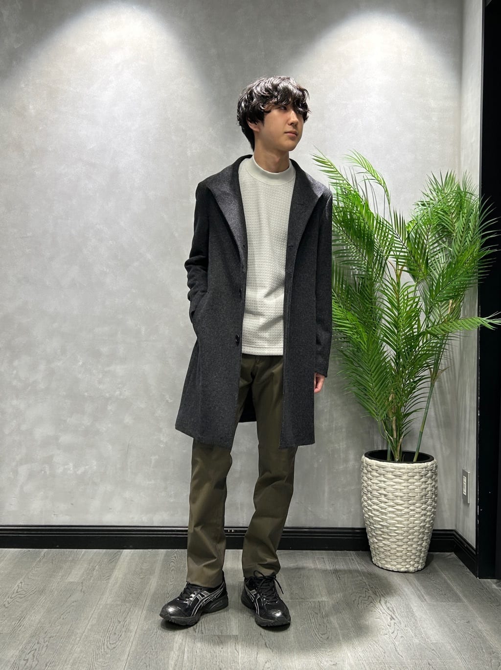 ruiさんの「TAKEO KIKUCHI｜カシミヤブレンド ビーバー調ピンヘッドスタンドカラーコート」を使ったコーディネート