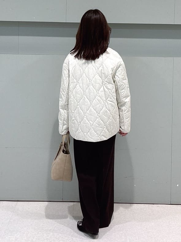 makiさんの「UNTITLED｜【洗える】スポンディッシュ ボトルネックニット」を使ったコーディネート