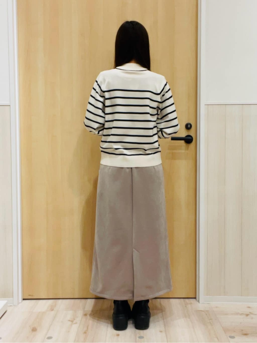 minamiさんの「SHOO･LA･RUE｜【軽量/2WAY】コーデのアクセントになる　配色トートバッグ」を使ったコーディネート