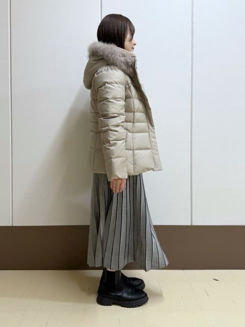 Rikoさんの「INDIVI｜【洗える／SETUP可能】ジャカードボートネックニット」を使ったコーディネート