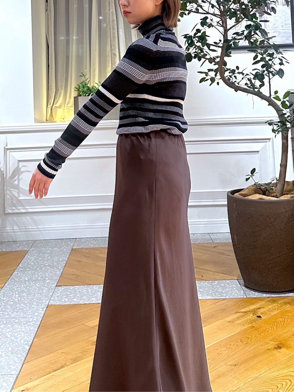 なべこさんの「DRESSTERIOR｜シルクブレンドメリノウールリブプルオーバー」を使ったコーディネート