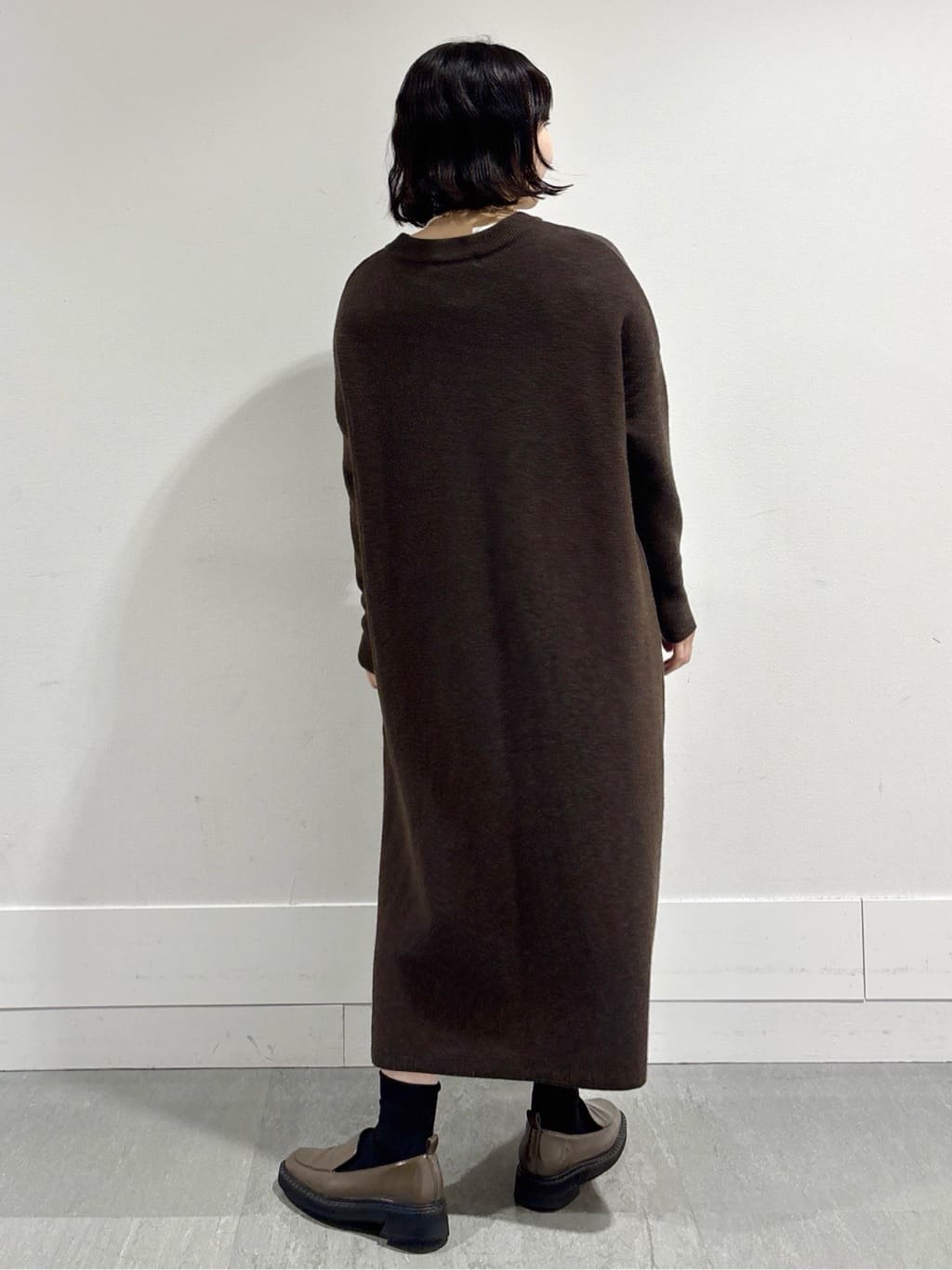 モエカさんの「UNTITLED｜【Made In Japan】ガラスパールレイヤードネックレス」を使ったコーディネート
