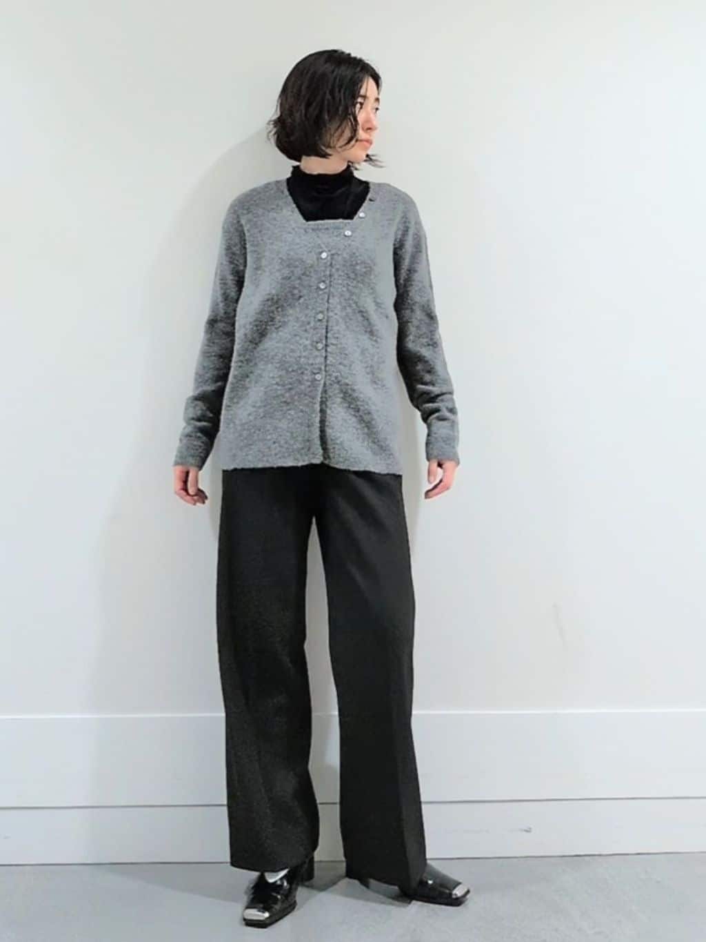 ミズタさんの「UNTITLED｜【ハイネック/レイヤード/重ね着におすすめ】トリコットベロア シアーインナー」を使ったコーディネート