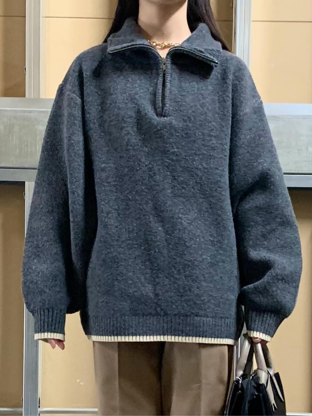 sahoさんの「THE SHOP TK｜【洗える】ほど良くラフで女性らしい ハーフZIPニット」を使ったコーディネート
