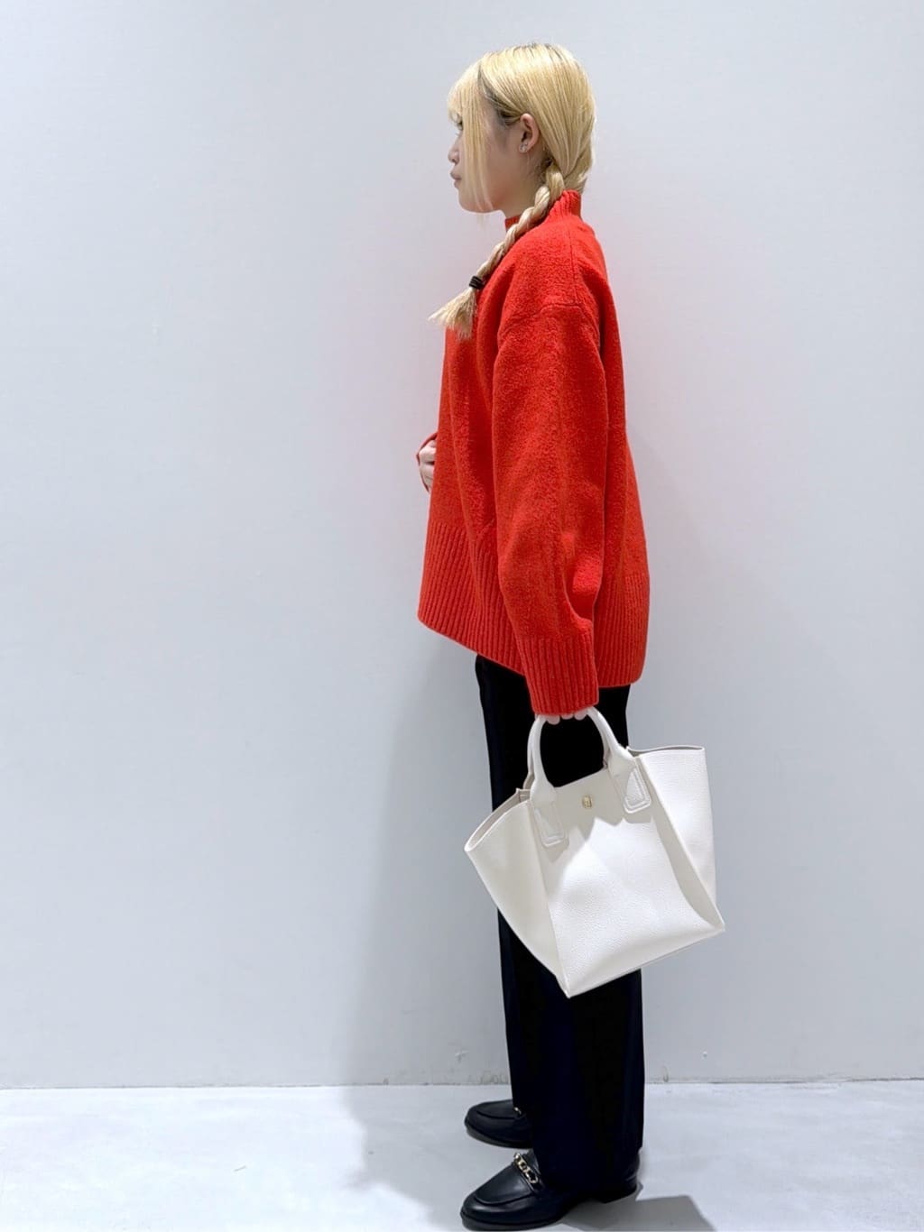 manaさんの「OPAQUE.CLIP｜ふわふわハイネックニット【洗濯機OK】」を使ったコーディネート