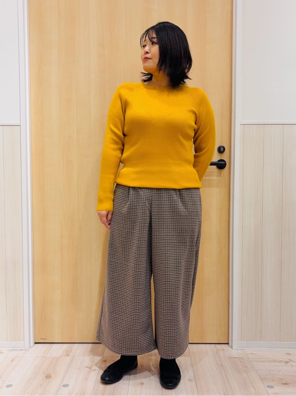 すーさんの「SHOO･LA･RUE｜【絶妙なゆるピタ/洗濯機可】ちくちくしにくい リブハイネックやわらかニット」を使ったコーディネート