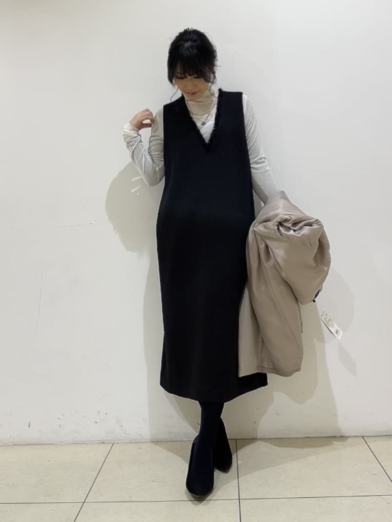 watanabeさんの「UNTITLED｜【洗える/細見え】ツイード ジャンパースカート」を使ったコーディネート