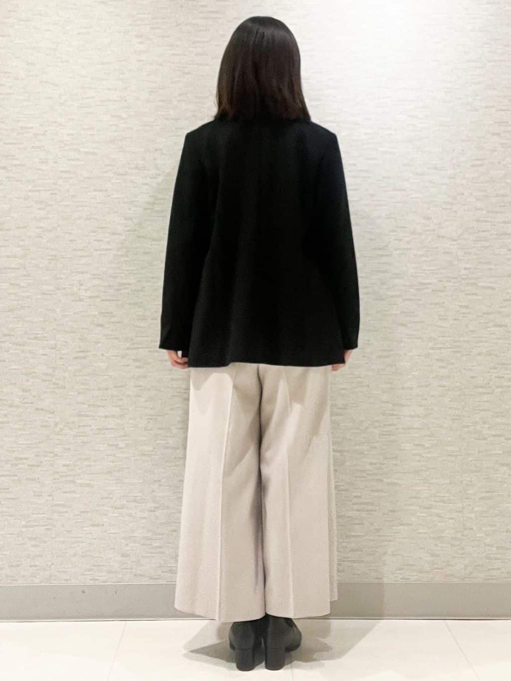 marikoさんの「Reflect｜【SS-4Lサイズ／衿が顔に当たらない◎】スタンドネックミドルコート」を使ったコーディネート