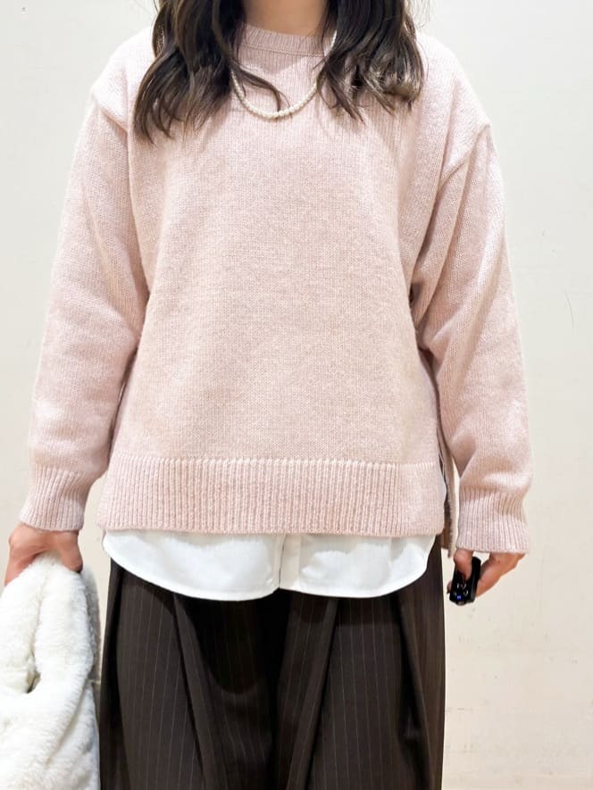 kurumiさんの「OPAQUE.CLIP｜リラクシークルーネックニット【洗濯機OK】」を使ったコーディネート