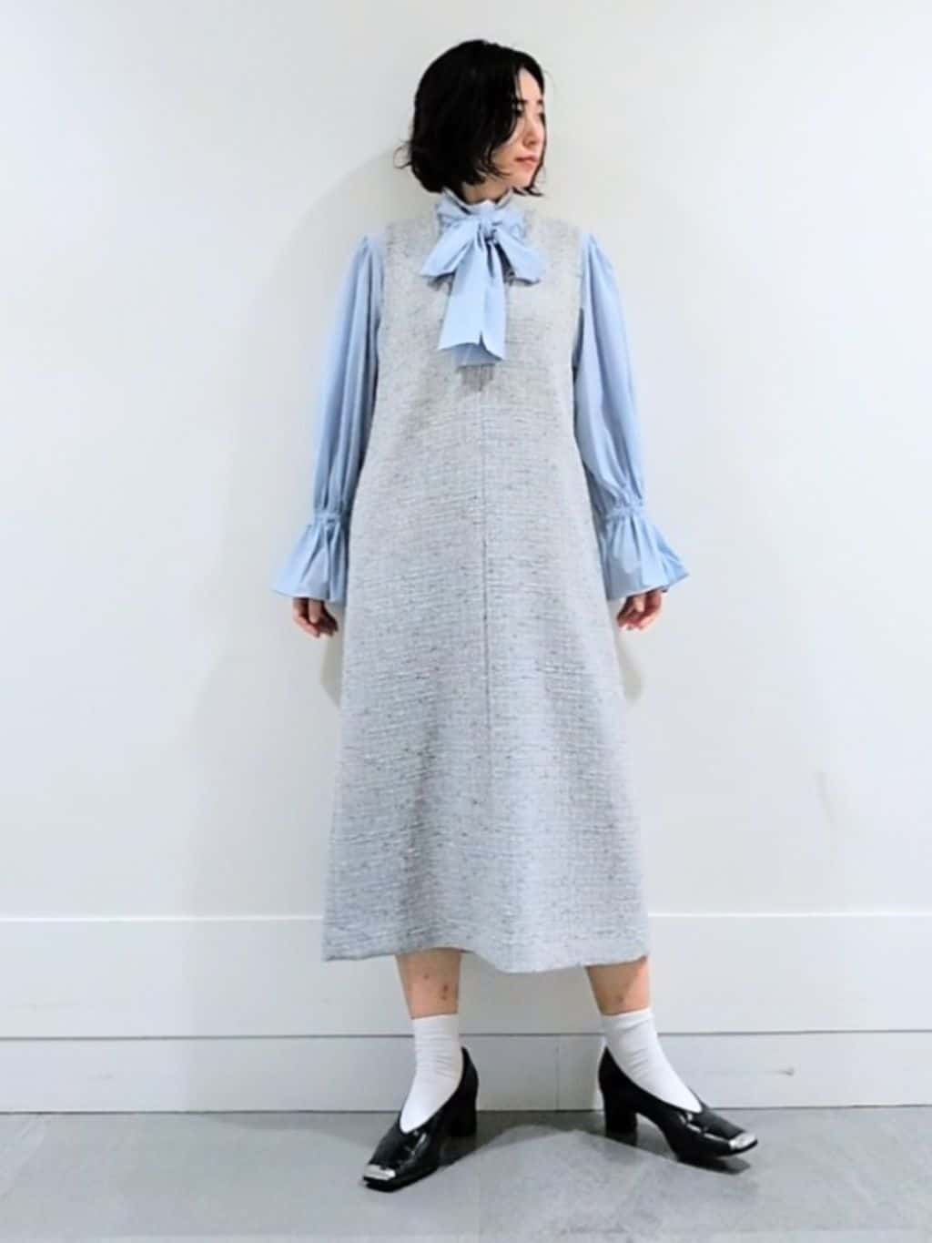 ミズタさんの「UNTITLED｜◆【セレモニー/華やか】2WAYボウタイブラウス」を使ったコーディネート