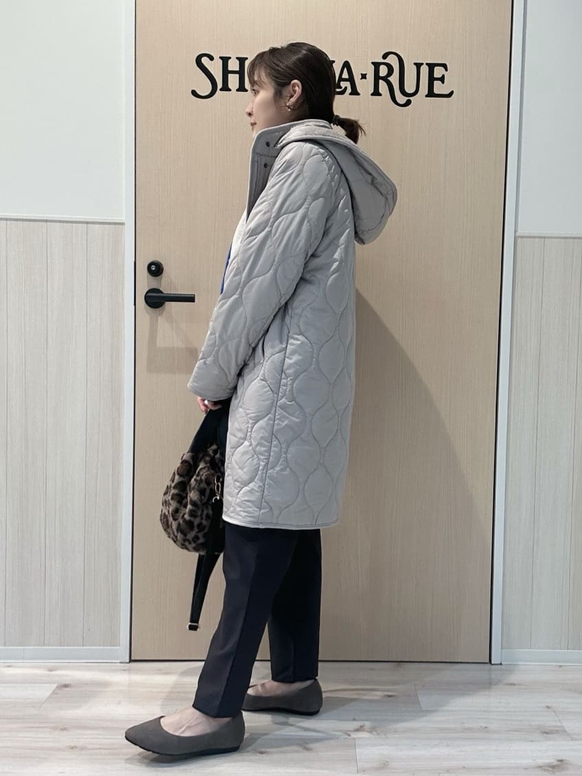 funafunaさんの「SHOO･LA･RUE｜【S-LL/洗濯機可】ふわふわが魅力 ハイネックニットプルオーバー」を使ったコーディネート