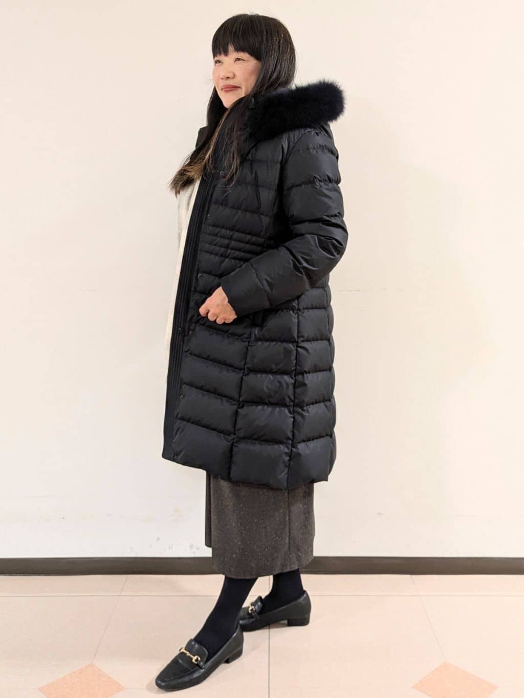 ともさんの「UNTITLED｜【はっ水機能/フード取り外し可/防寒】ロングダウンコート」を使ったコーディネート