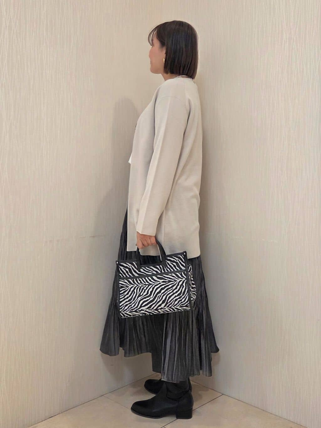 naokoさんの「UNTITLED｜【洗える/ボタンなし】ミラノリブカーディガン」を使ったコーディネート