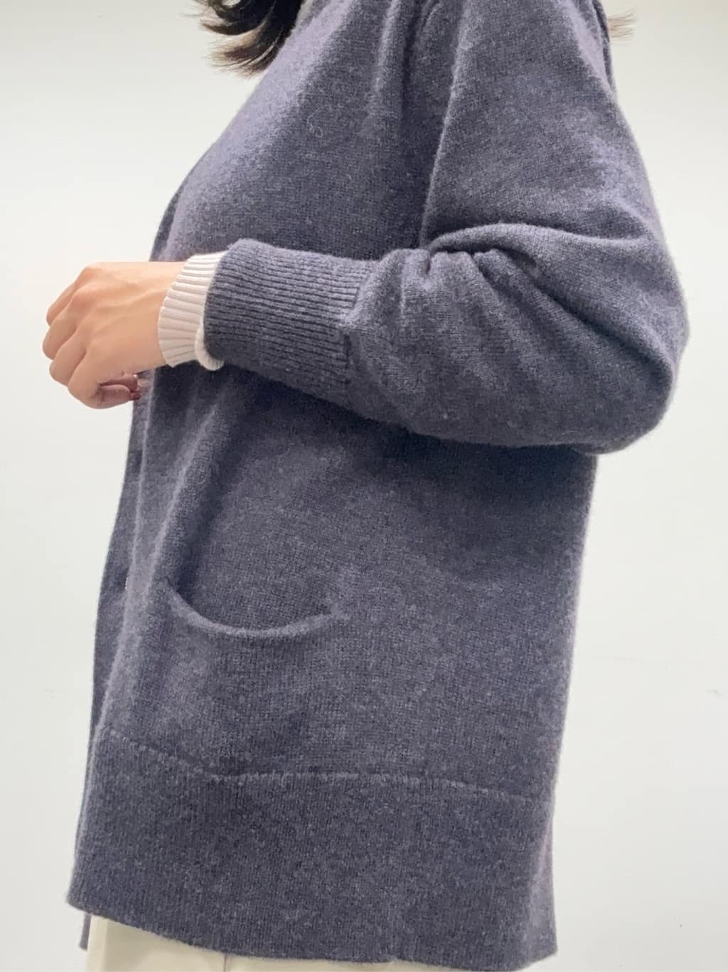 BUNさんの「DRESSTERIOR｜レタードニットカーディガン」を使ったコーディネート