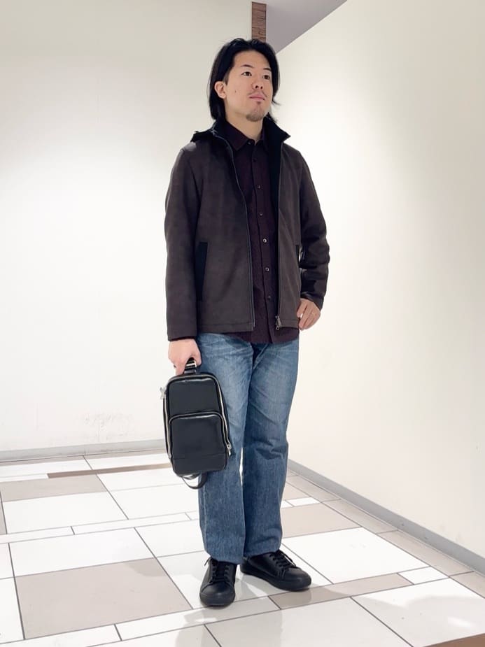 及川さんの「TAKEO KIKUCHI｜【JUST ONE LAYER】ダウンファブリック ジップアップ フード ブルゾン」を使ったコーディネート