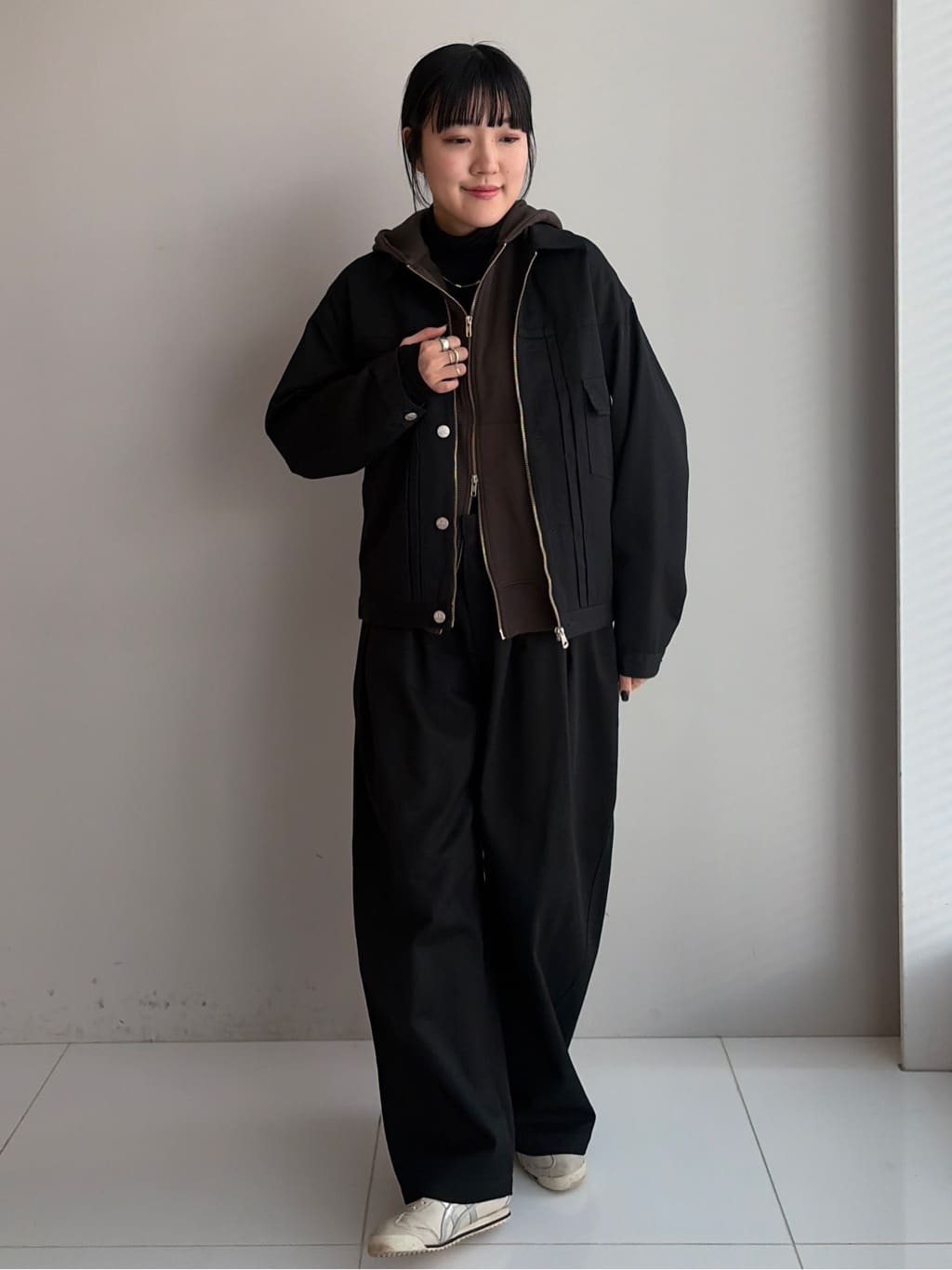 Akutagawaさんの「tk.TAKEO KIKUCHI｜アームシャーリングジップパーカー」を使ったコーディネート