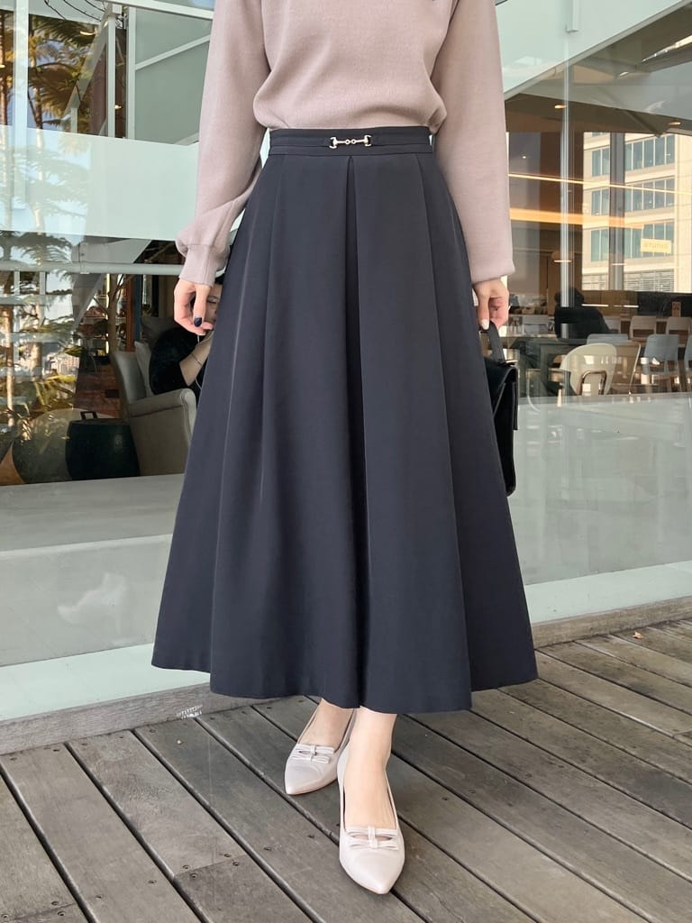 はばさんの「Couture brooch｜【洗える・通勤】レース ドッキング ニット」を使ったコーディネート
