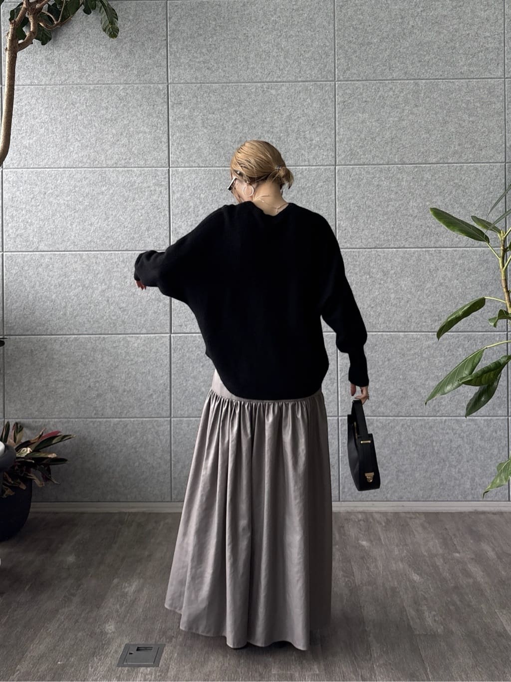 kotakiさんの「INDIVI｜【洗える】ヘアリーフォルムニット」を使ったコーディネート