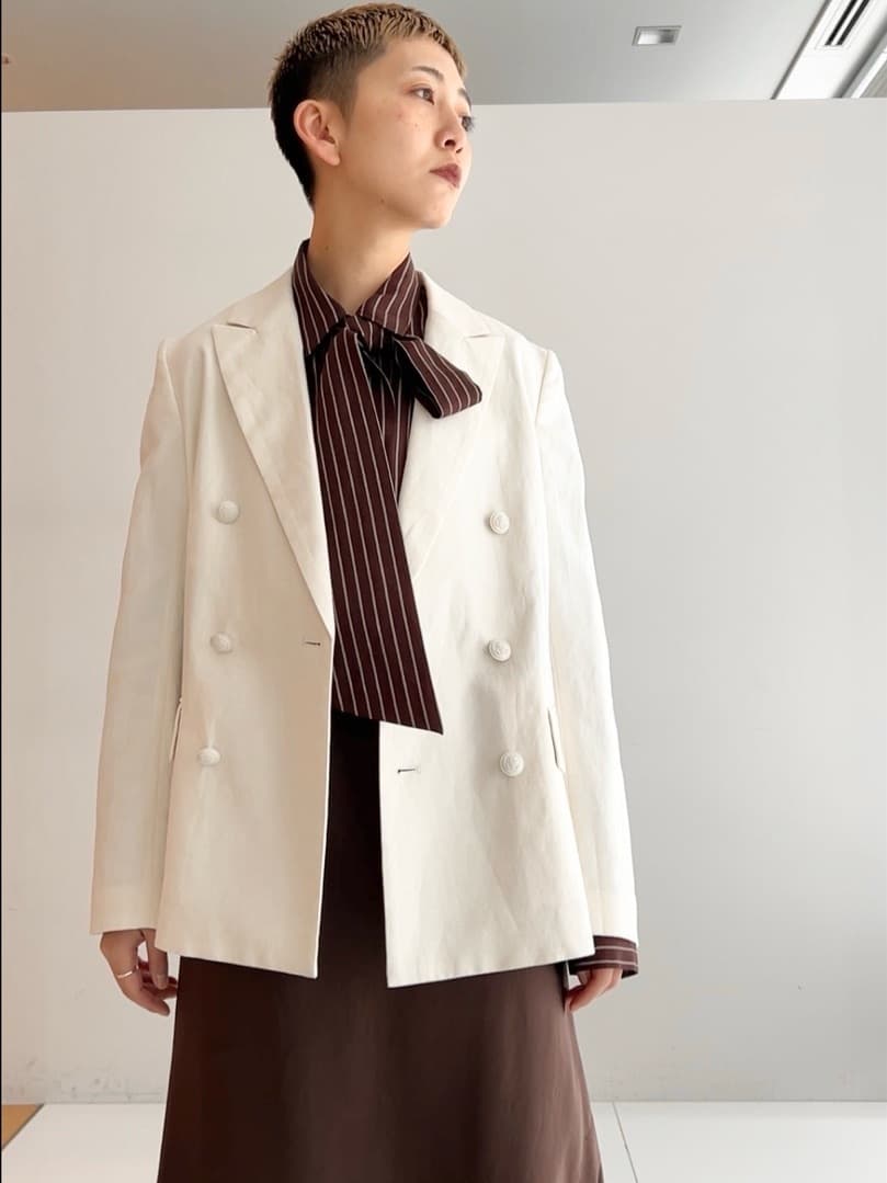 OCHIAIさんの「DRESSTERIOR｜【セットアップ可】リネンブレンドダブルブレストジャケット」を使ったコーディネート