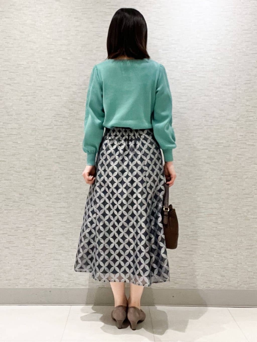 marikoさんの「Reflect｜【選べる8色／スカートにもパンツにも◎】ウール混ボートネックニット」を使ったコーディネート