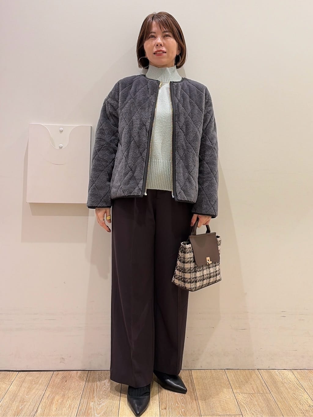 YUKOさんの「index｜選べる2丈 ハイネックカラーミックスラメニット【洗濯機OK】」を使ったコーディネート