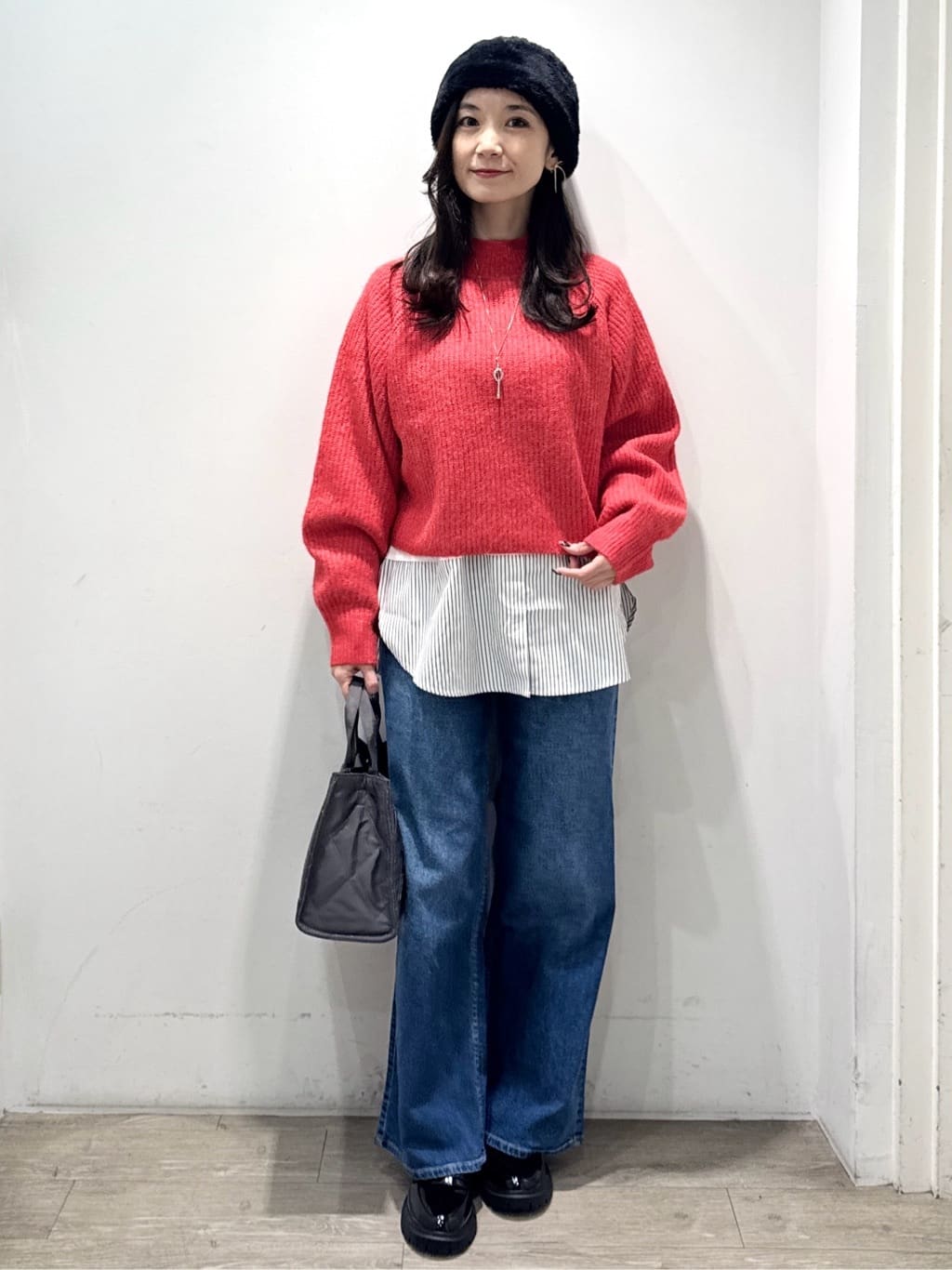 yuicciさんの「OPAQUE.CLIP｜シャツドッキングカットソー【洗濯機OK】」を使ったコーディネート