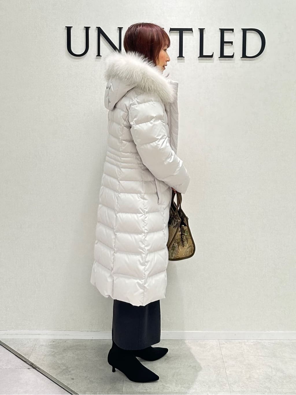 Miwaさんの「UNTITLED｜【はっ水機能/フード取り外し可/防寒】ロングダウンコート」を使ったコーディネート