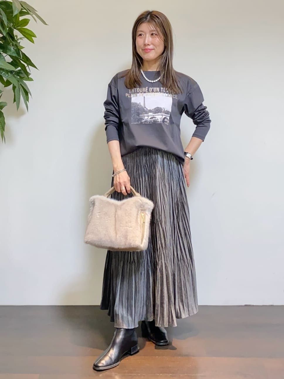 tomoさんの「UNTITLED｜【ゆったりサイズ／着丈短め】ジップニットカーディガン」を使ったコーディネート