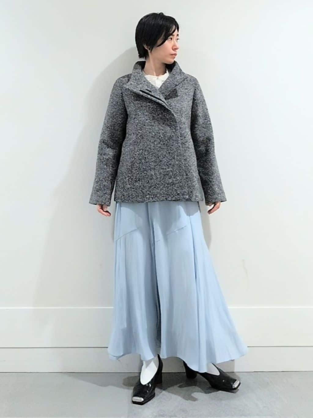 ミズタさんの「UNTITLED｜【スタンドカラー/オンオフ使える】クラシカルツイードコート」を使ったコーディネート