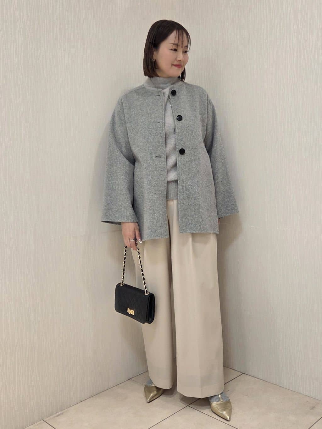 naokoさんの「UNTITLED｜【ミディ丈/軽やか】セミラグランリバー コート」を使ったコーディネート