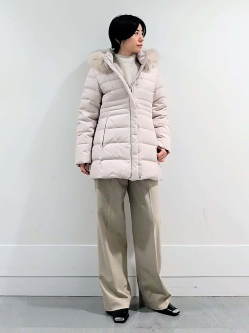 ミズタさんの「UNTITLED｜【大人な品格/ふわふわニット】フォックスカシミヤ コクーンニット」を使ったコーディネート