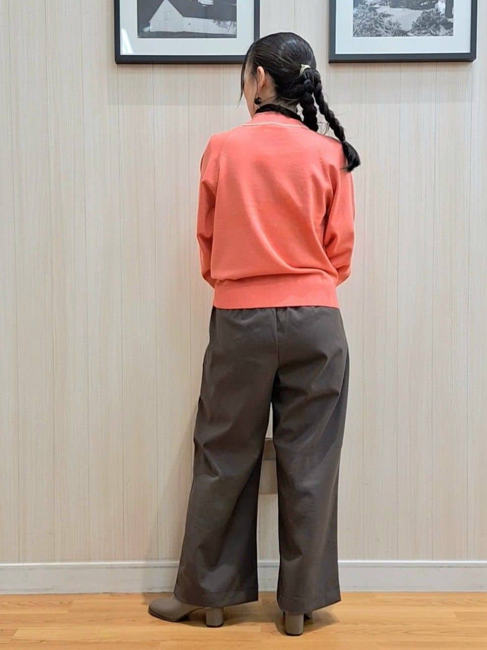 Saoさんの「SHOO･LA･RUE｜【洗濯機可/S-LL】 フラップイージーワイドパンツ」を使ったコーディネート