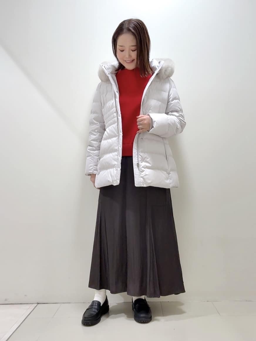 YUIさんの「UNTITLED｜【はっ水機能/フード取り外し可】ミディダウンコート」を使ったコーディネート