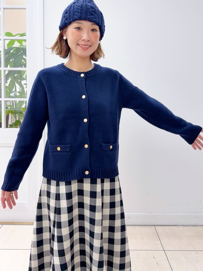 Osawaさんの「Dessin｜ウールカシミヤカーディガン」を使ったコーディネート