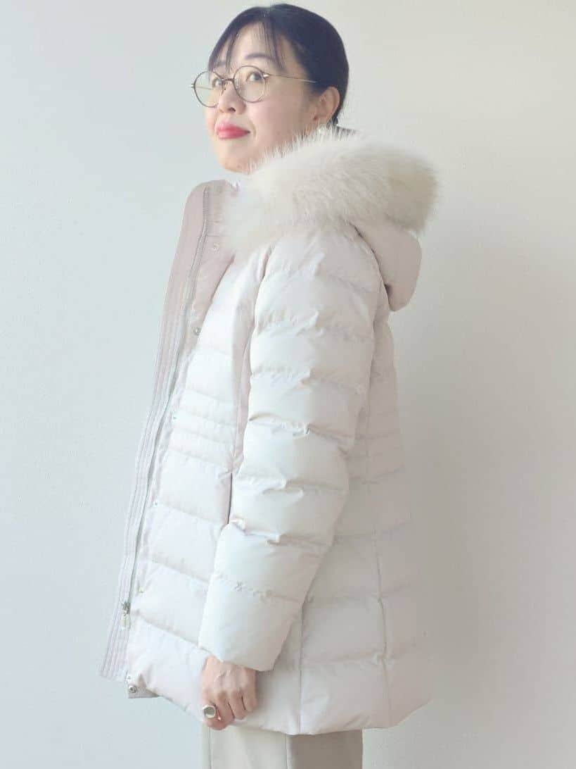 MUTSUKOさんの「UNTITLED｜【ふわふわニット/前後2WAY】フォックスカシミヤカーディガン」を使ったコーディネート