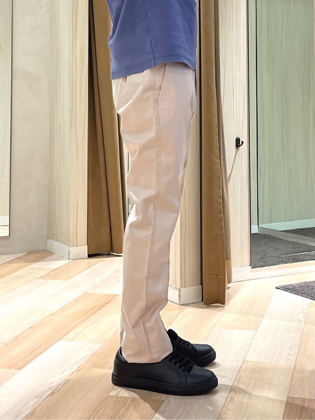 URAさんの「TAKEO KIKUCHI｜【ダウンライナー付き】メランジ ステンカラー コート」を使ったコーディネート