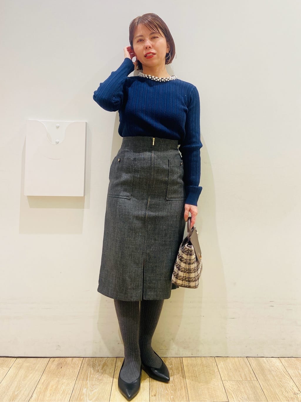YUKOさんの「index｜パール調ネックケーブルニット【洗濯機OK】」を使ったコーディネート