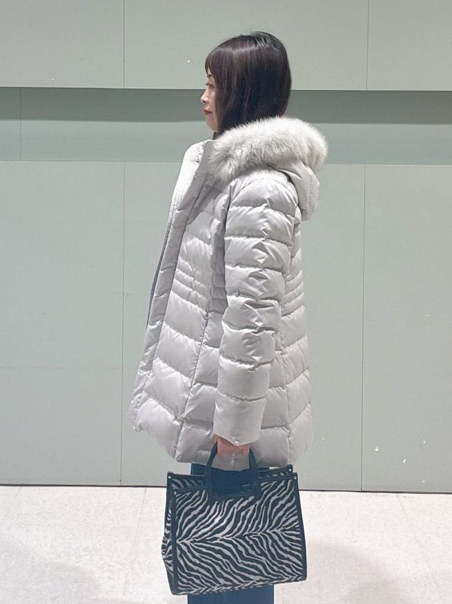 makiさんの「UNTITLED｜【重ね着もおすすめ/洗える】ウールカシミヤ クルーネックニット」を使ったコーディネート