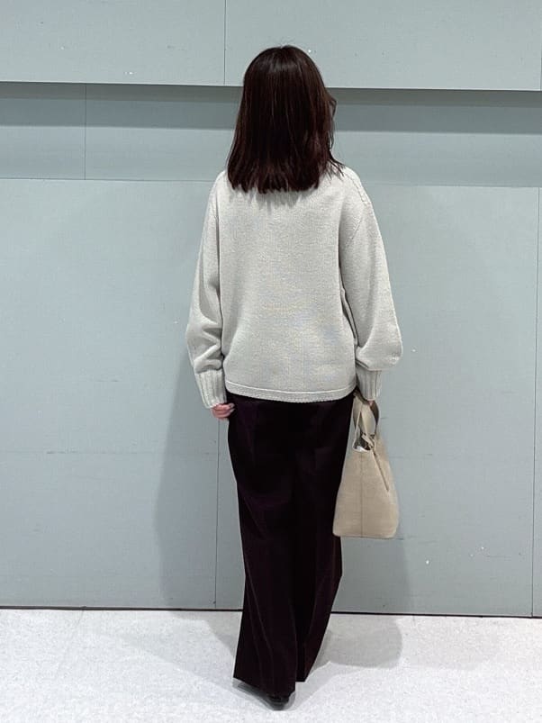 makiさんの「UNTITLED｜【洗える】スポンディッシュ ボトルネックニット」を使ったコーディネート