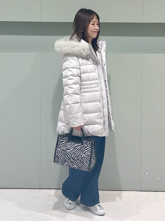 makiさんの「UNTITLED｜【重ね着もおすすめ/洗える】ウールカシミヤ クルーネックニット」を使ったコーディネート
