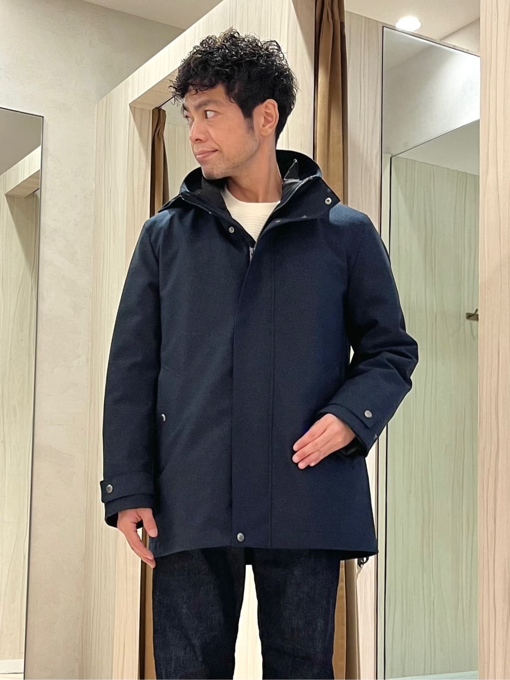 URAさんの「TAKEO KIKUCHI｜【3WAY】ドビー ダウンライナー付ブルゾン」を使ったコーディネート