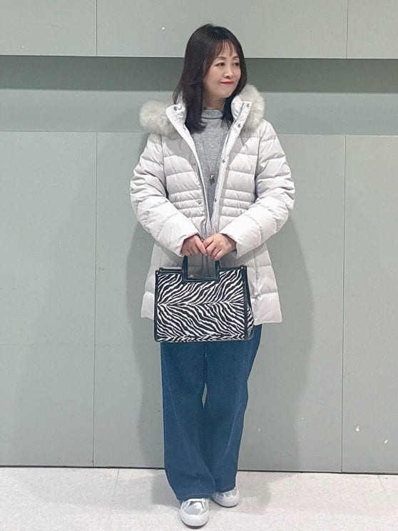 makiさんの「UNTITLED｜【重ね着もおすすめ/洗える】ウールカシミヤ クルーネックニット」を使ったコーディネート