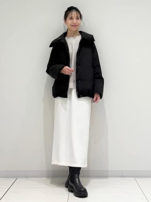 kayoさんの「INDIVI｜【撥水／洗える／デザイン衿】ステッチレス ショートダウンコート」を使ったコーディネート