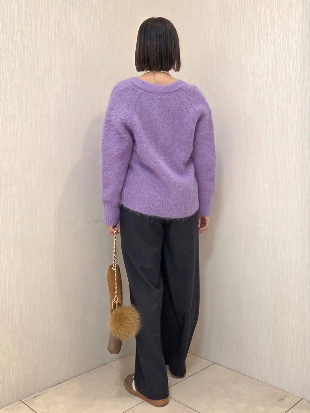 naokoさんの「UNTITLED｜【ゆったり】アルパカ混シャギー カーディガン」を使ったコーディネート