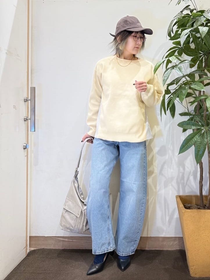 misakiさんの「SHOO･LA･RUE｜【洗濯機可/S-LL/体型カバー】横姿もきれい見え スポンディッシュ Aライントップス」を使ったコーディネート