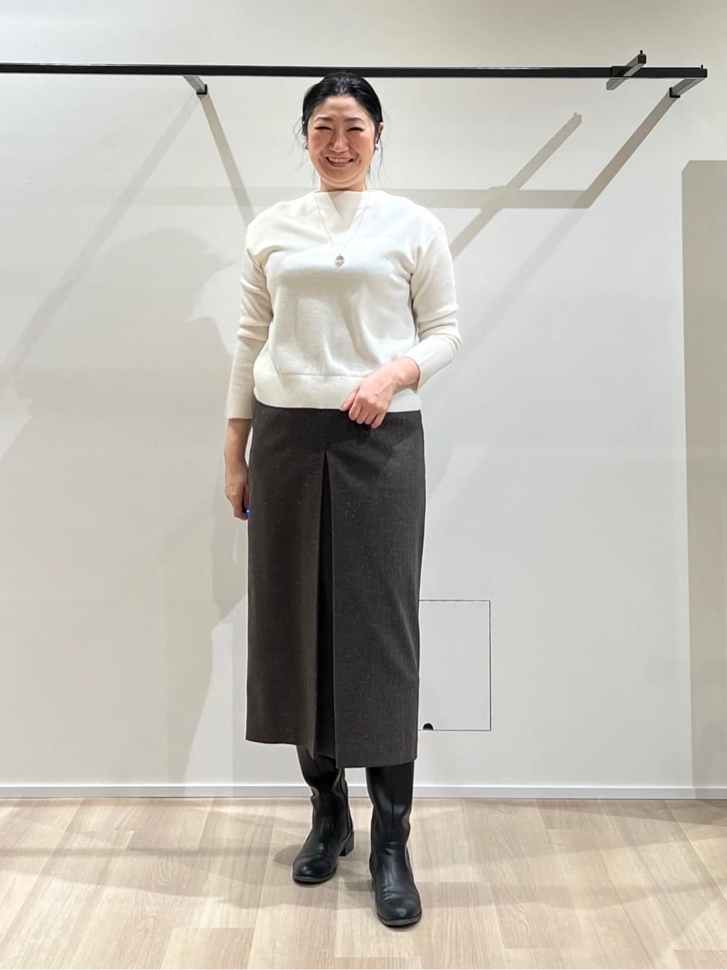 TOMOMIさんの「UNTITLED｜【洗える】モックネックミラノリブニット」を使ったコーディネート